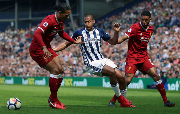 移至中立场 移至中立场